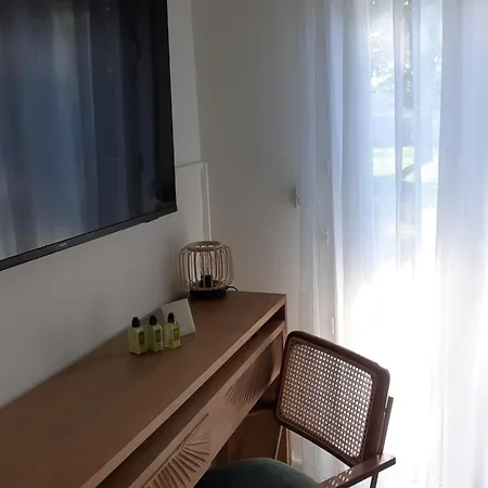 酒店 Golf De By Adonis