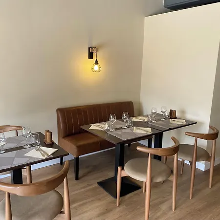 酒店 Golf De By Adonis