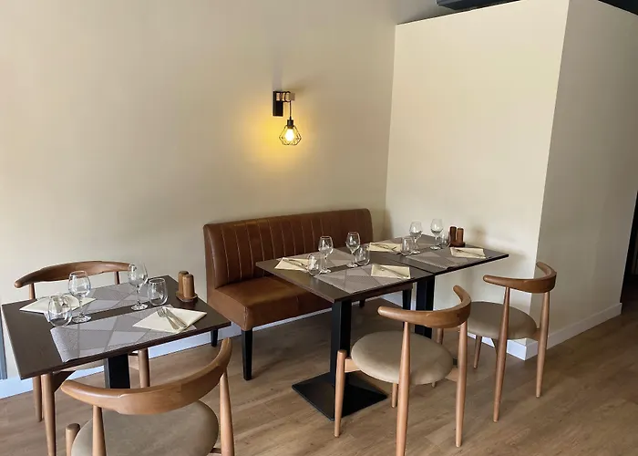 Hotel Golf De By Adonis