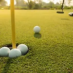 Golf De Les Bains Hotel 4*