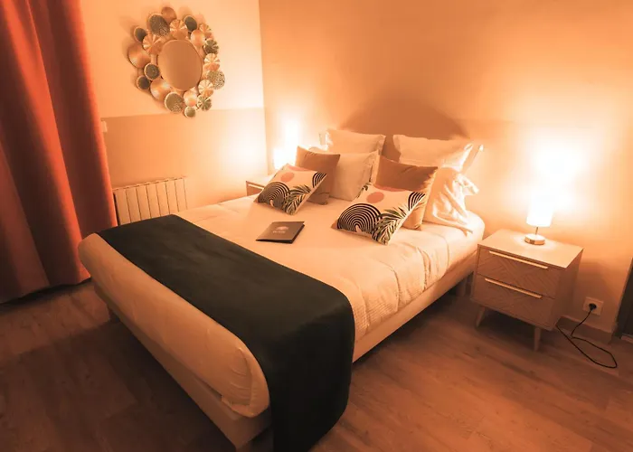 Hotel Golf De By Adonis